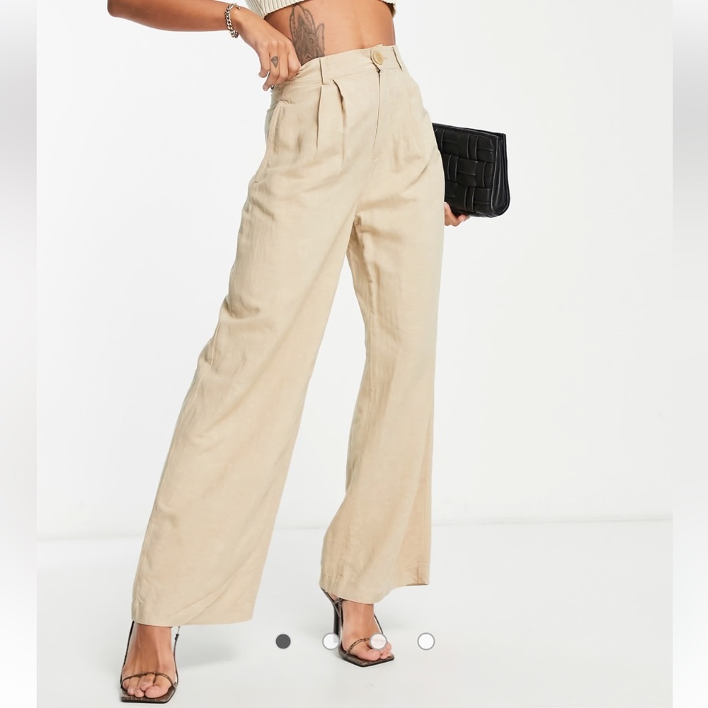 & Other Stories Wide Leg Pants With Pleat Front in Beige Linen Size 2